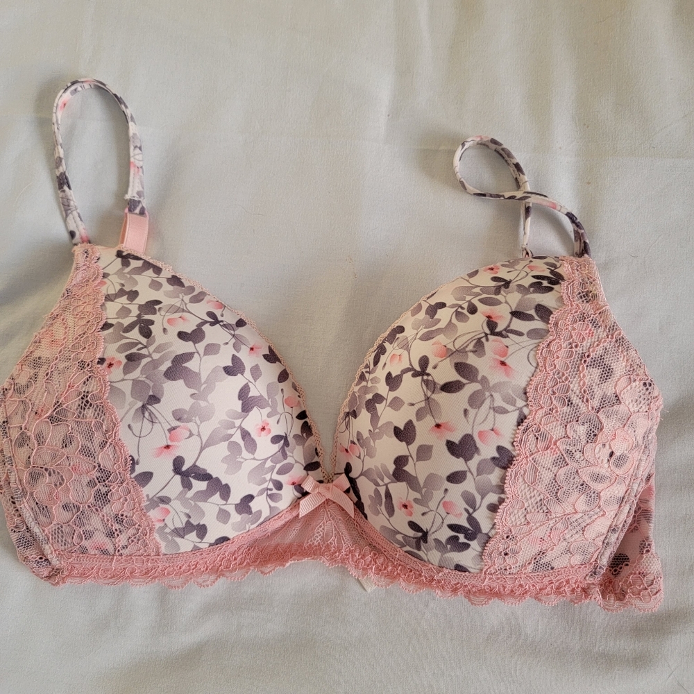 Clovia Pink Floral Padded Bra 32C